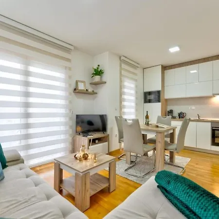 Vuka Apartment