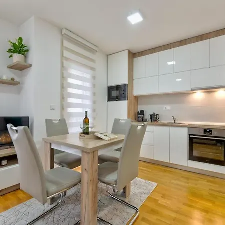 Vuka Apartment